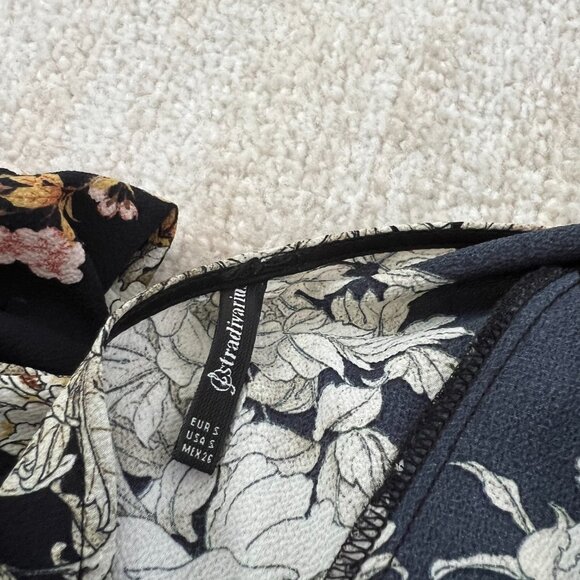 3 for $6 ASOS Stradivarius Black Floral Boho Summer Cocktail Mini Dress S - Picture 2 of 9